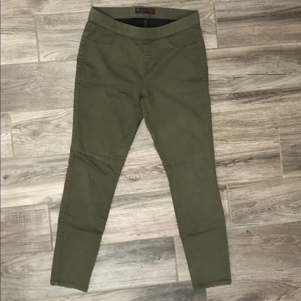 Army green jeggings